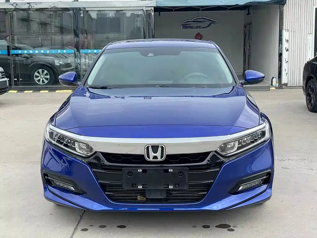 Honda Accord 2019 — фото 2
