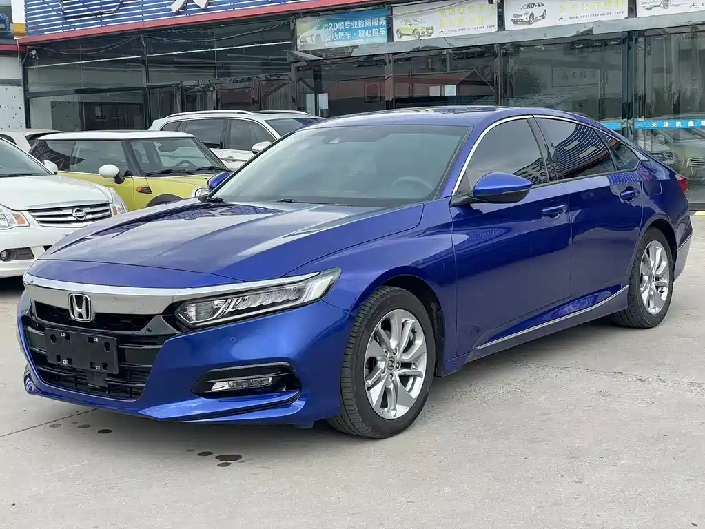 Honda Accord 2019 — фото 1