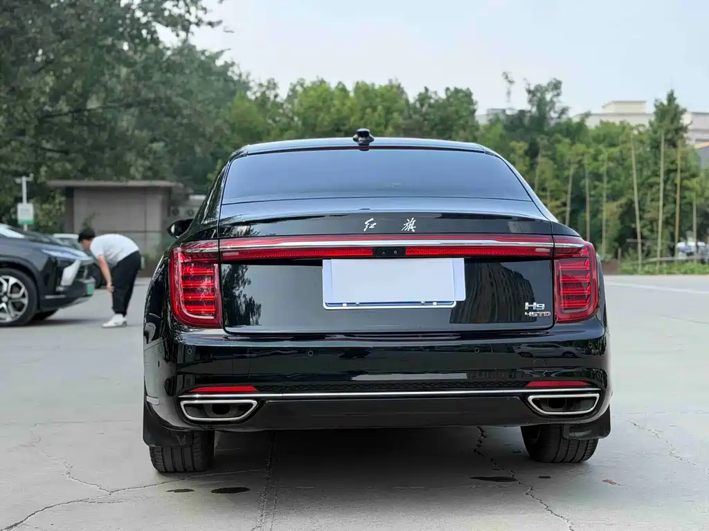 Hongqi H9 2021 — фото 17
