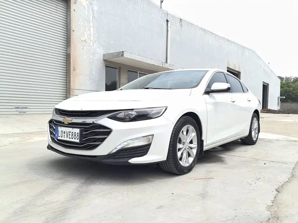 Chevrolet Malibu XL 2021 — фото 1