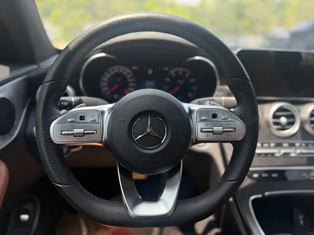 Mercedes-Benz C-Class 2019 — фото 4