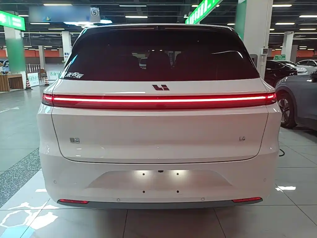 Li Auto Li L6 2024