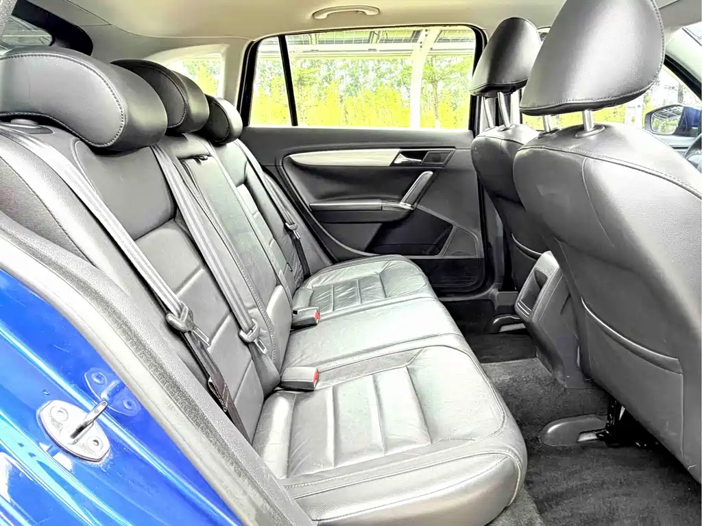 Volkswagen Gran Lavida 2015 — фото 16