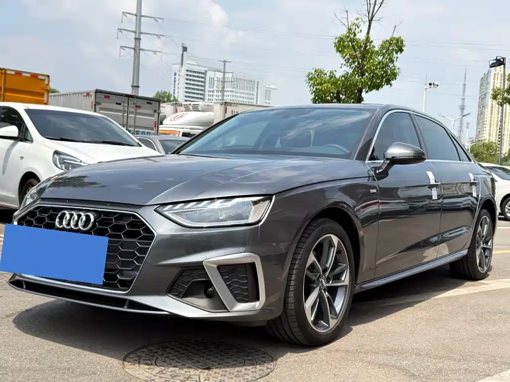 Audi A4L 2021