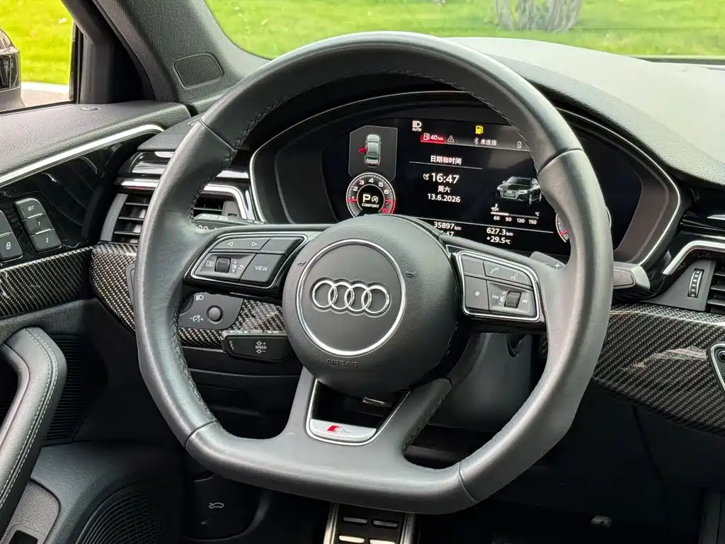 Audi A4L 2023 — фото 26