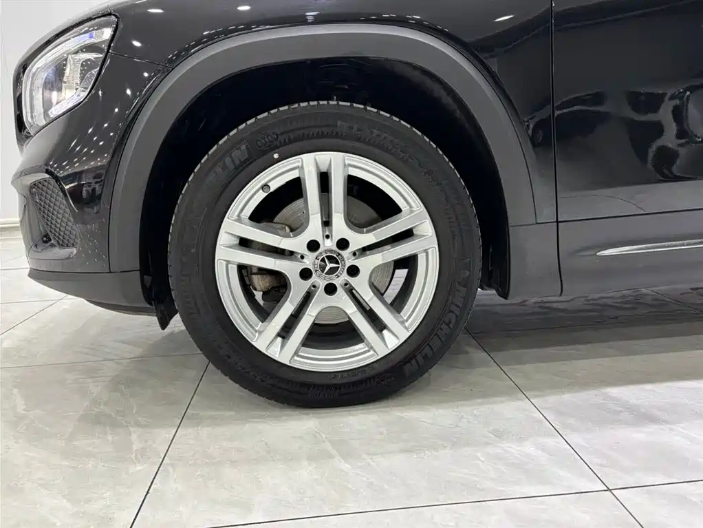 Mercedes-Benz GLB 2022 — фото 16