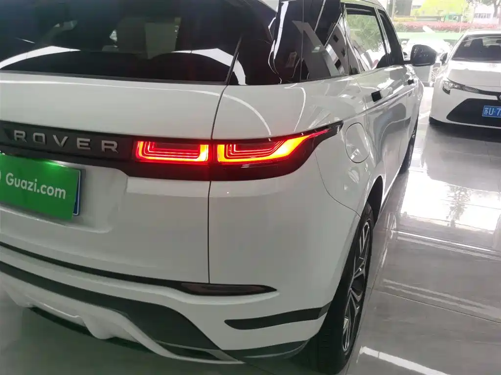 Land Rover Evoque 2022 — фото 24