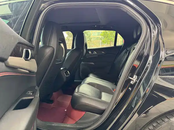 Lynk & Co 03 2019
