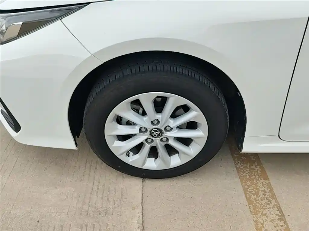 Toyota Corolla 2022 — фото 23