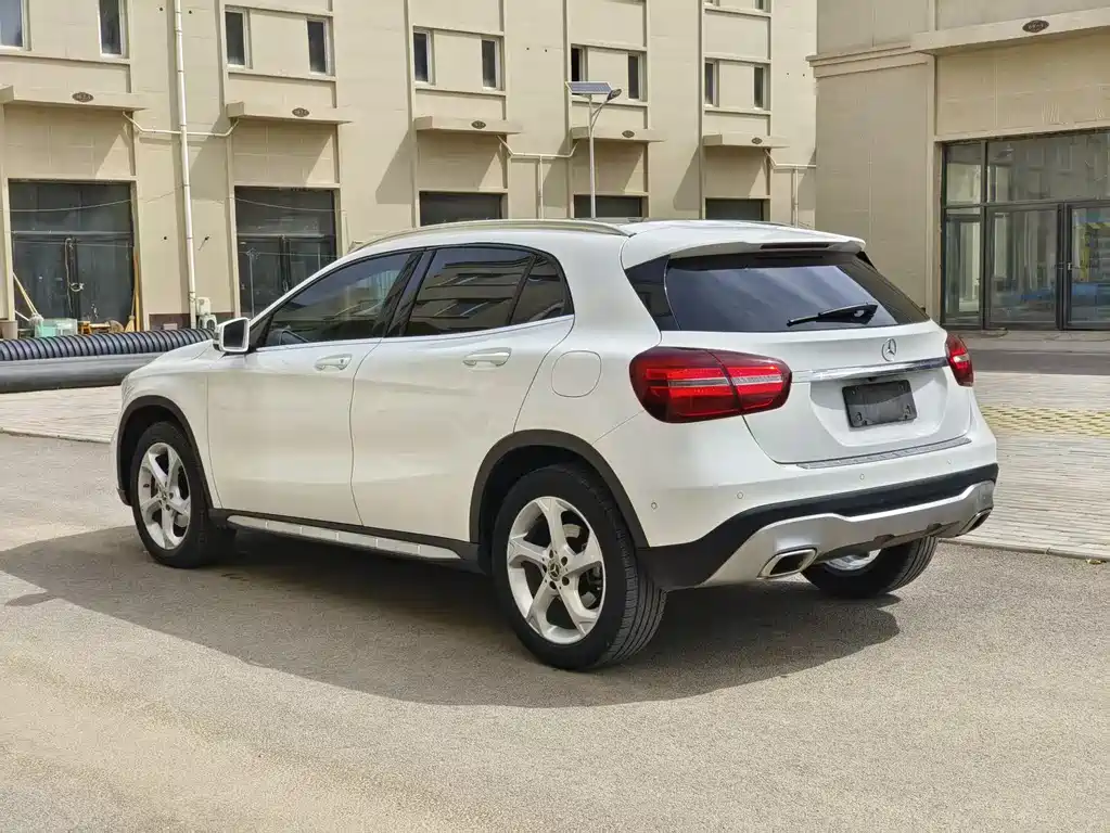Mercedes-Benz GLA 2018 — фото 9