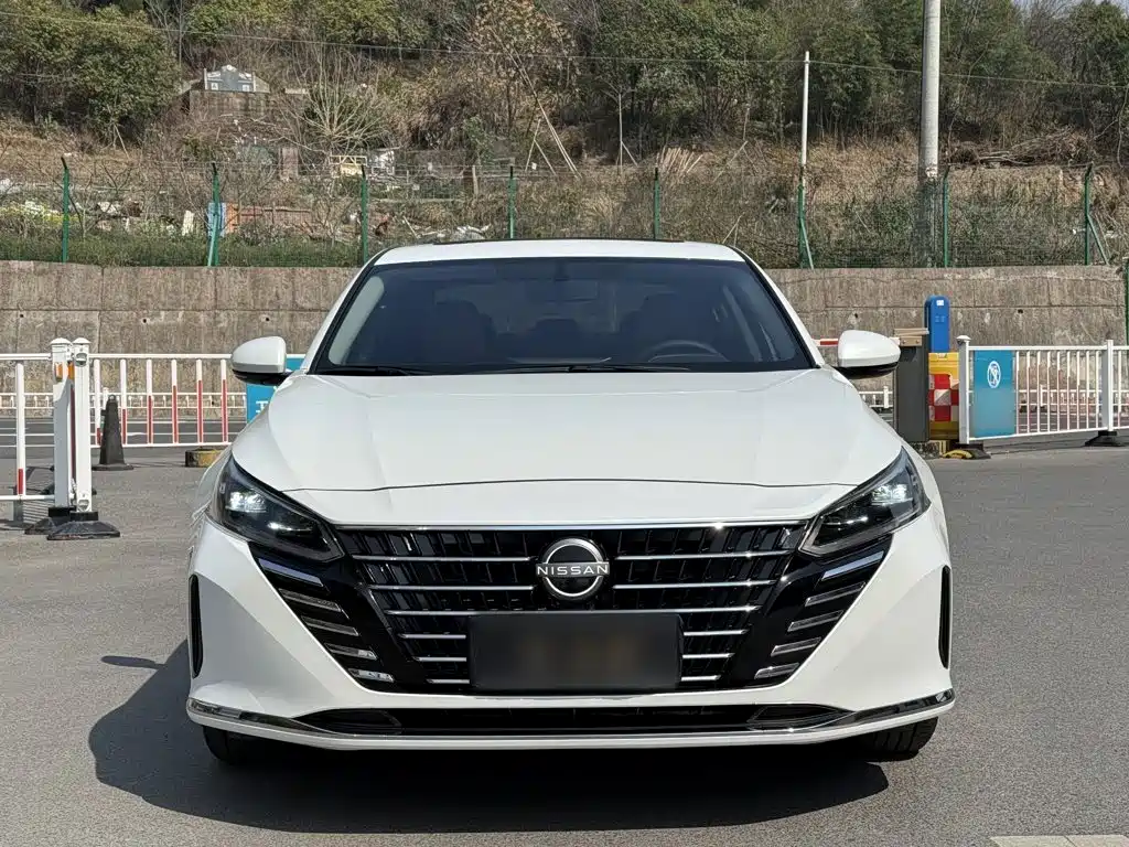 Nissan Teana 2025 — фото 4