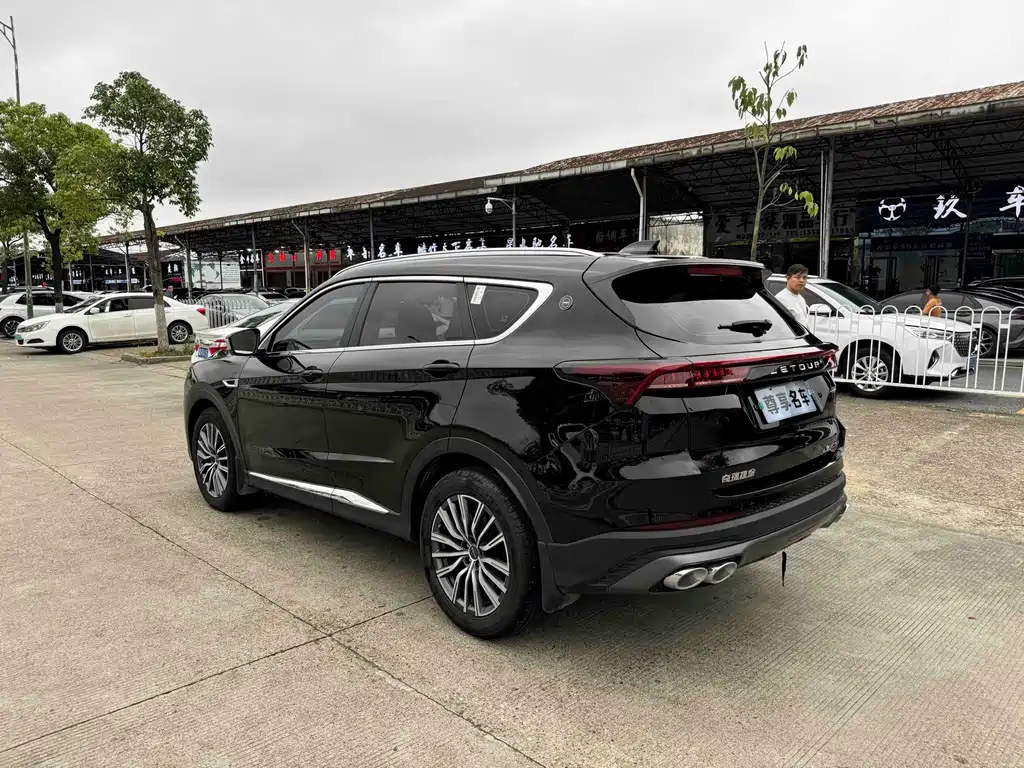 Jetour X70 PLUS 2025