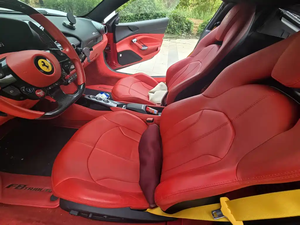 Ferrari F8 2021 — фото 3