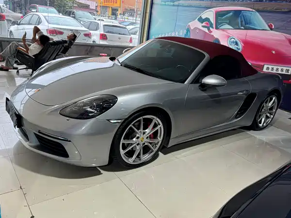 Porsche 718 2018