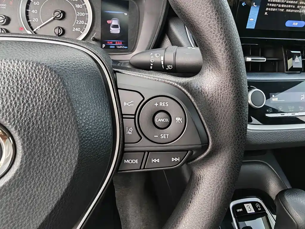 Toyota Corolla 2023 — фото 16