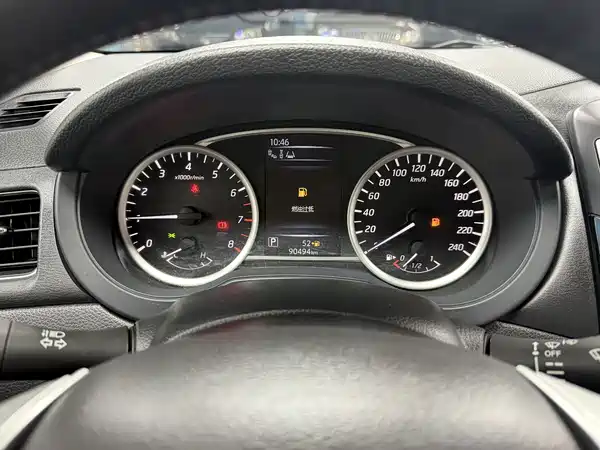 Nissan Tiida 2021