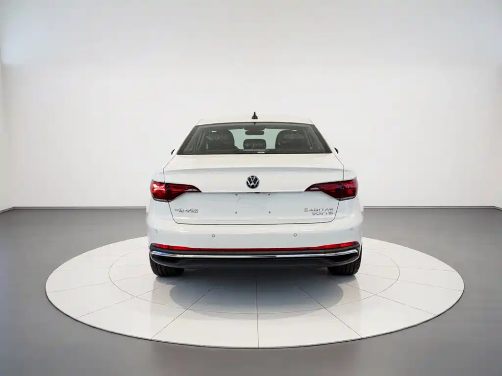 Volkswagen Sagitar 2025