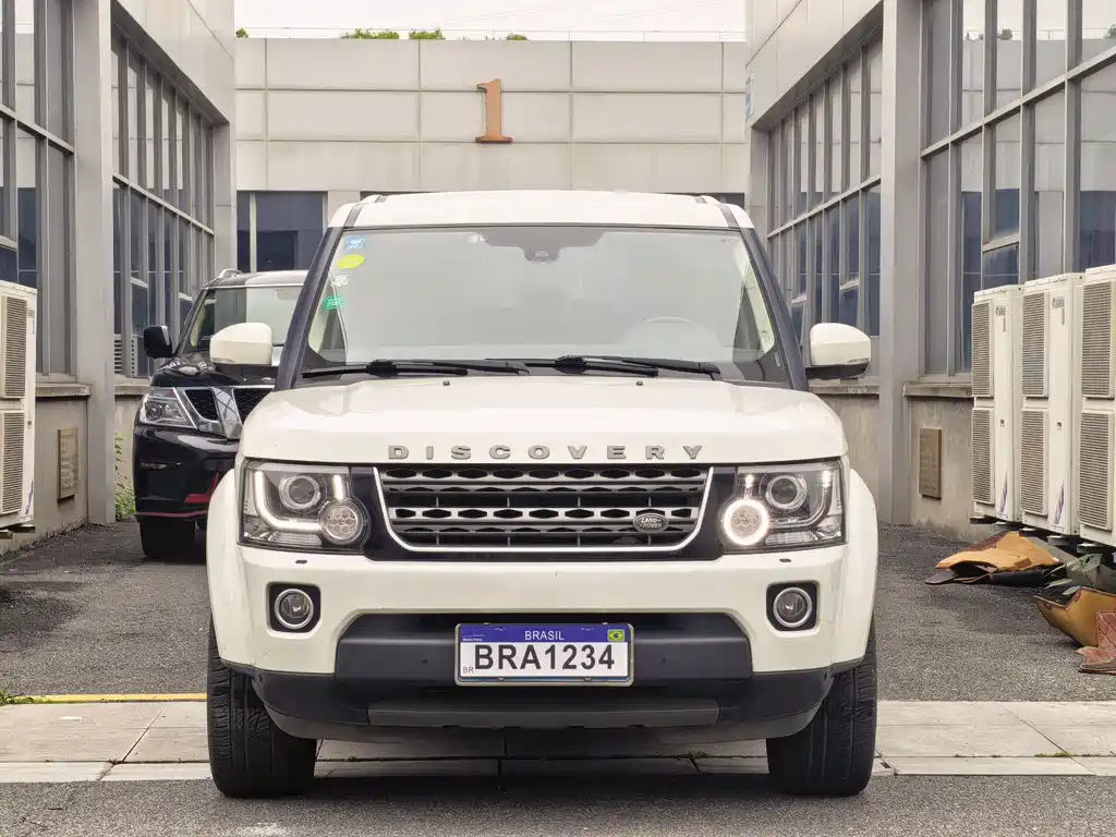 Land Rover Discovery 2016 — фото 2