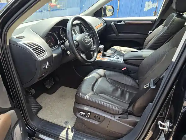 Audi Q7 2014