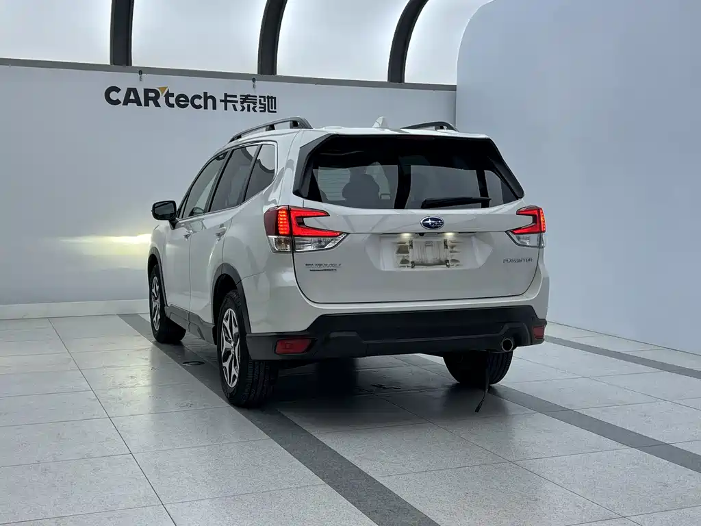 Subaru Forester 2022