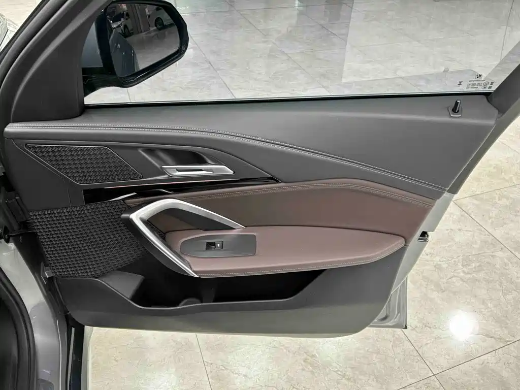 BMW X1 2024 — фото 13