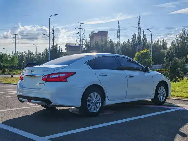 Nissan Teana 2018