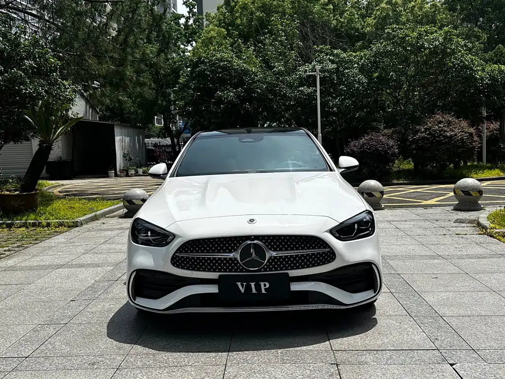 Mercedes-Benz C-Class 2023