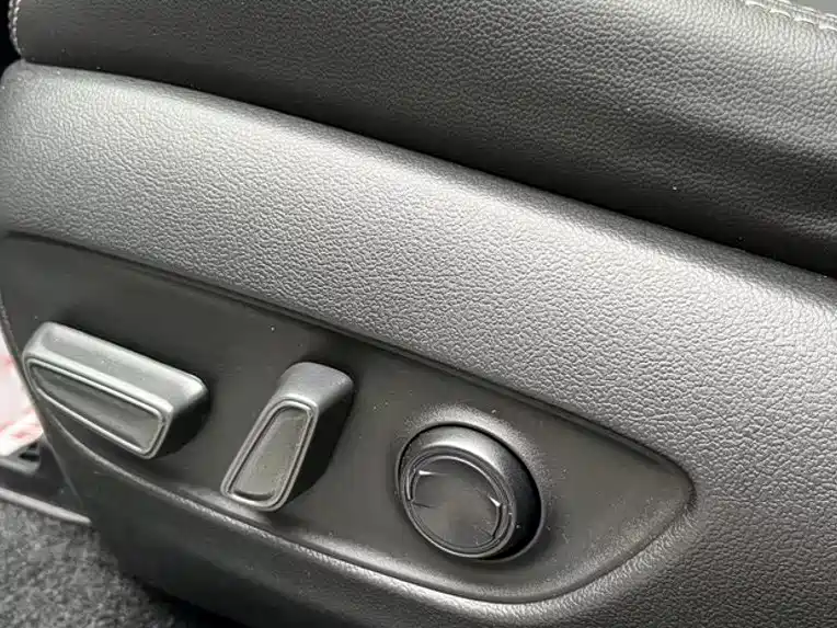 Toyota RAV4 2021