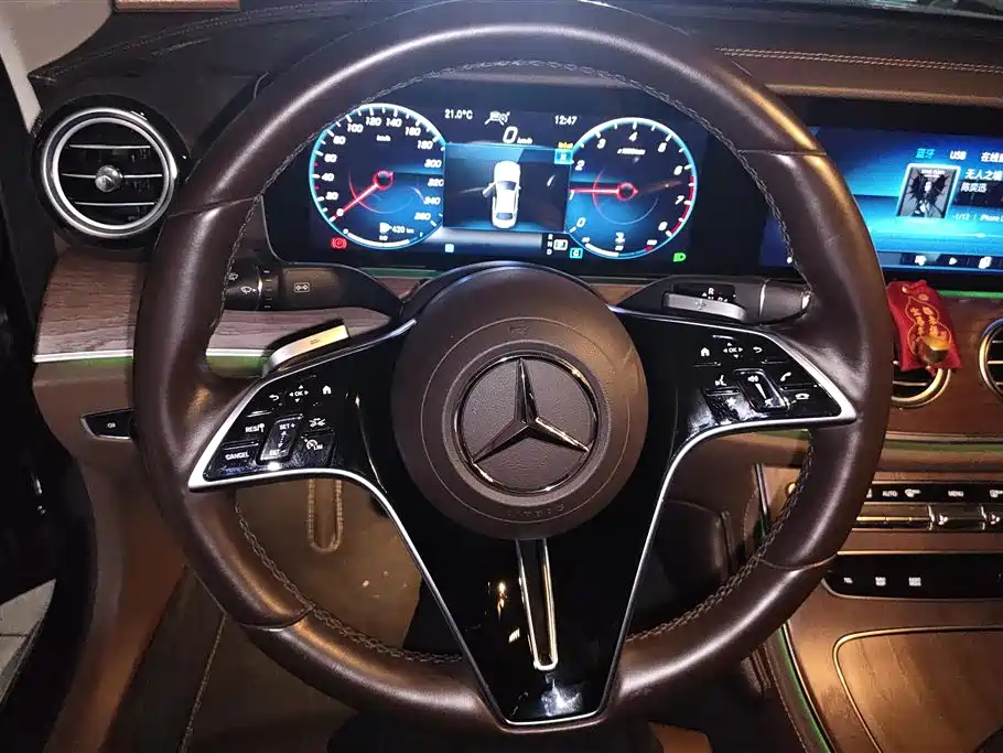 Mercedes-Benz E-Class 2023 — фото 15