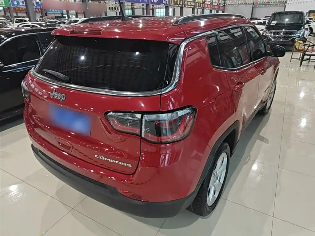 Jeep Compass 2020 — фото 7