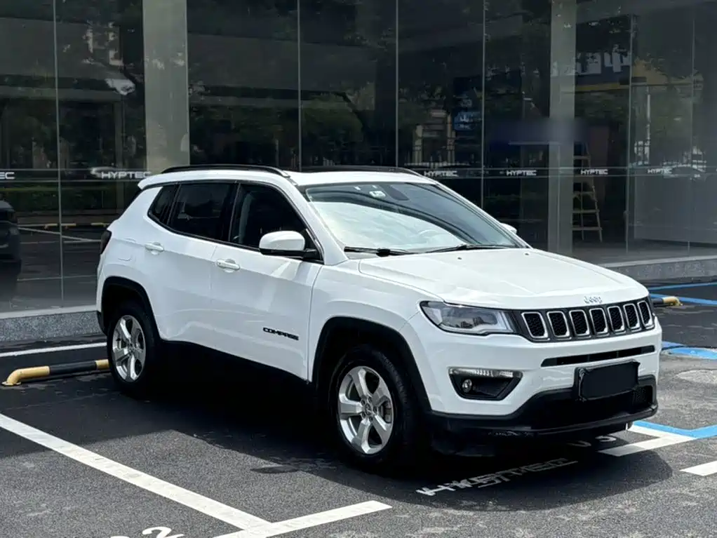 Jeep Compass 2020 — фото 22