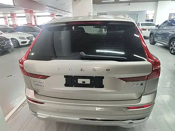 Volvo XC60 2023