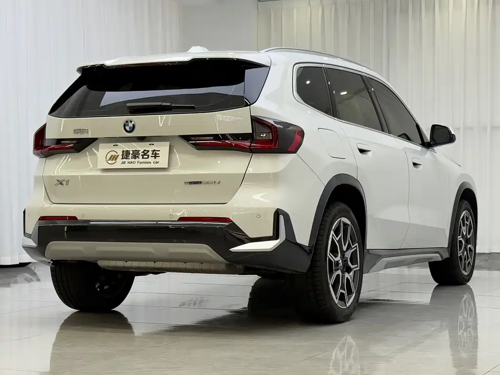 BMW X1 2025 — фото 11