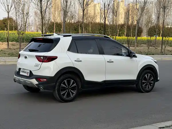 Kia KX1 2019