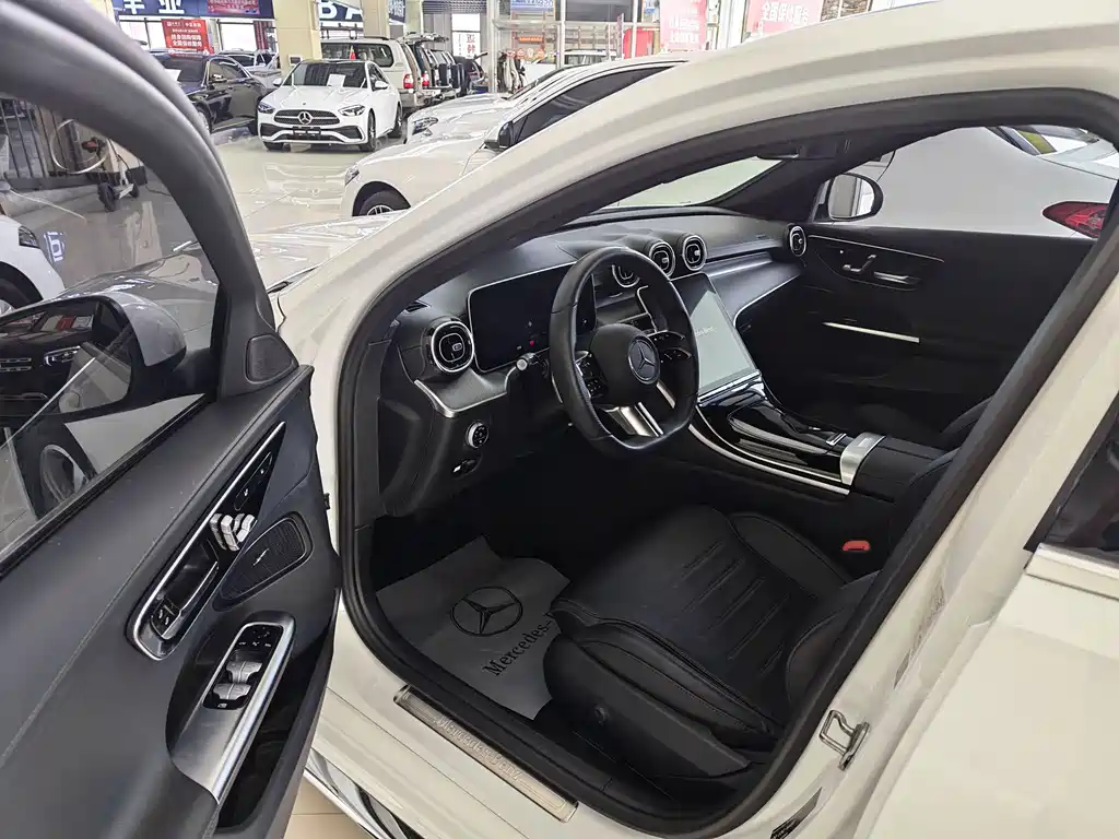 Mercedes-Benz C-Class 2022 — фото 5