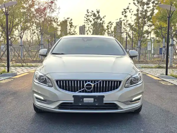 Volvo S60 2018