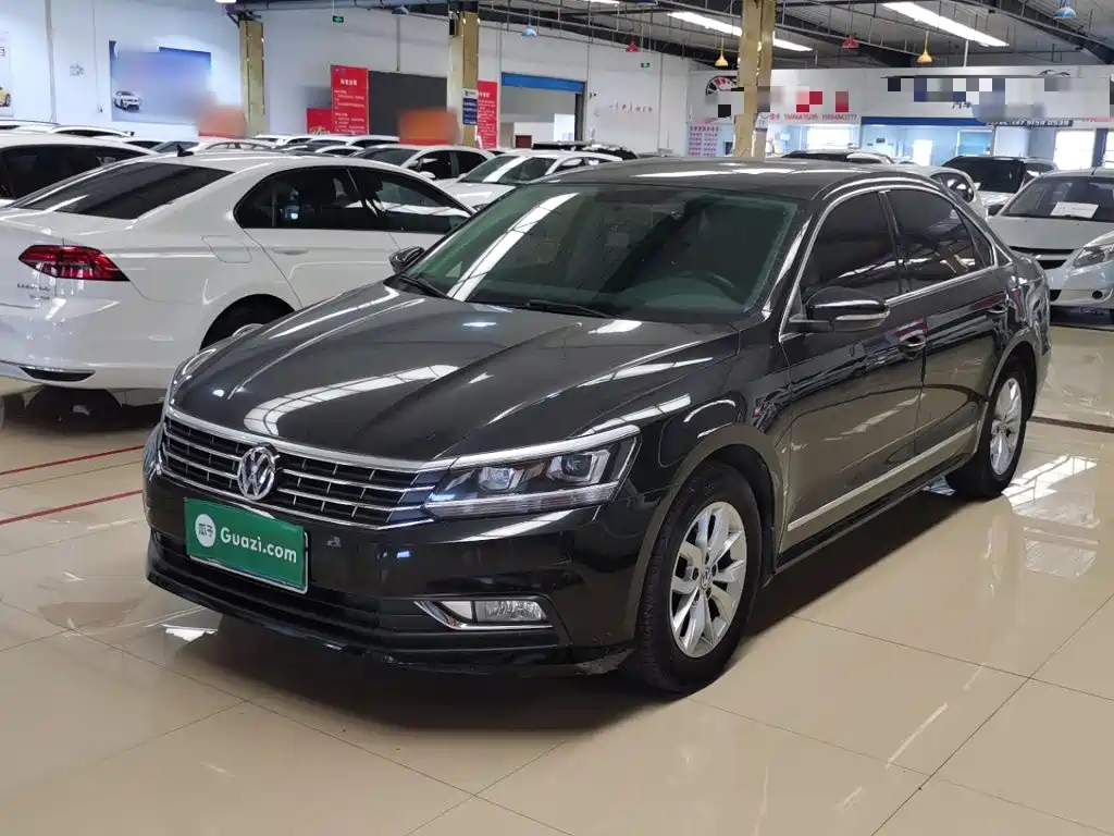 Volkswagen Passat 2018 — фото 2