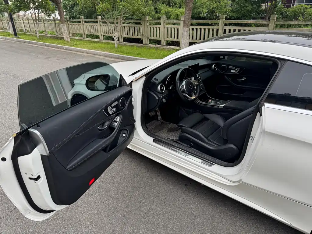 Mercedes-Benz C-Class 2020 — фото 4