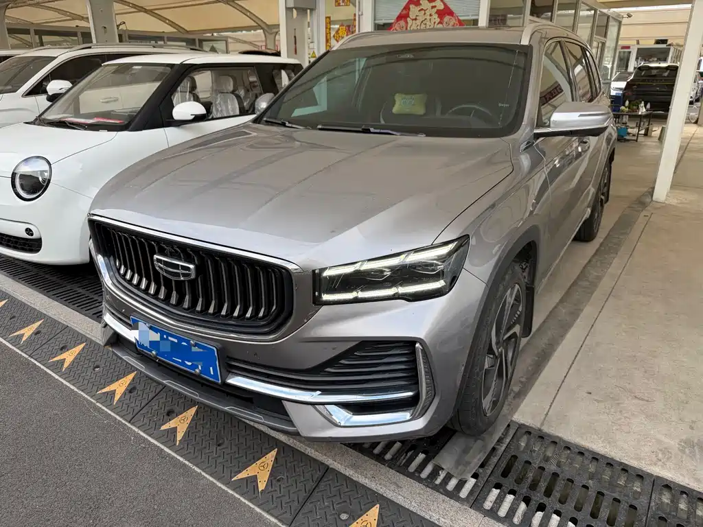 Geely Xingyue L 2022 — фото 1