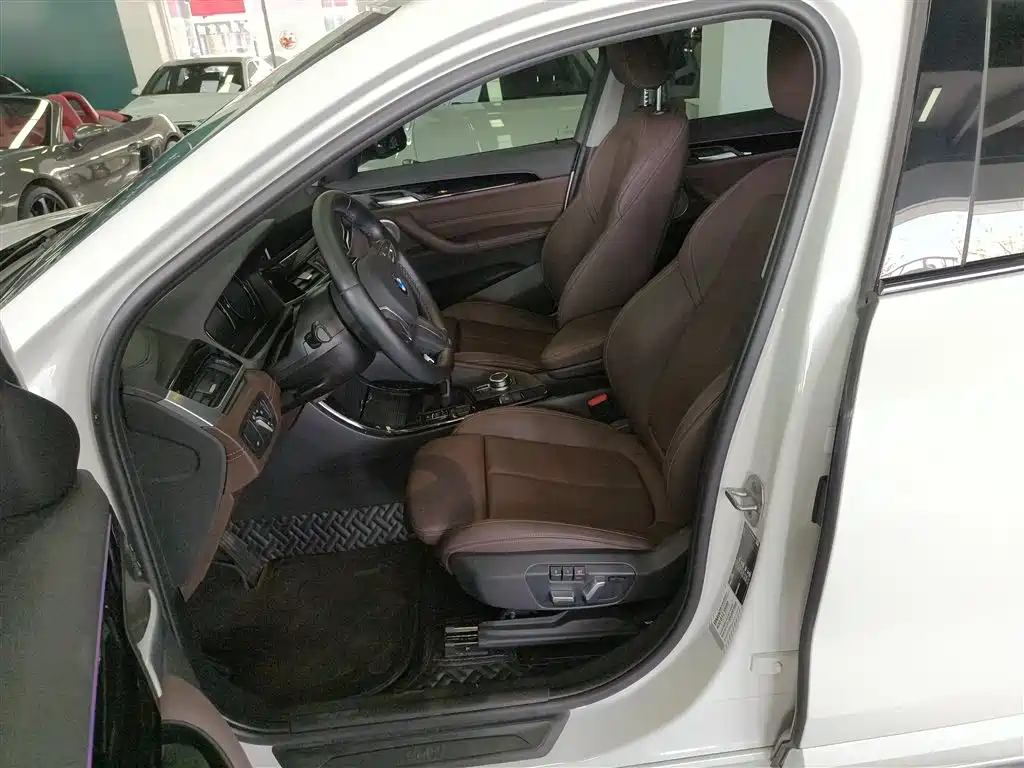 BMW X2 2022 — фото 14