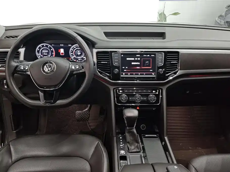 Volkswagen Teramont 2018 — фото 12