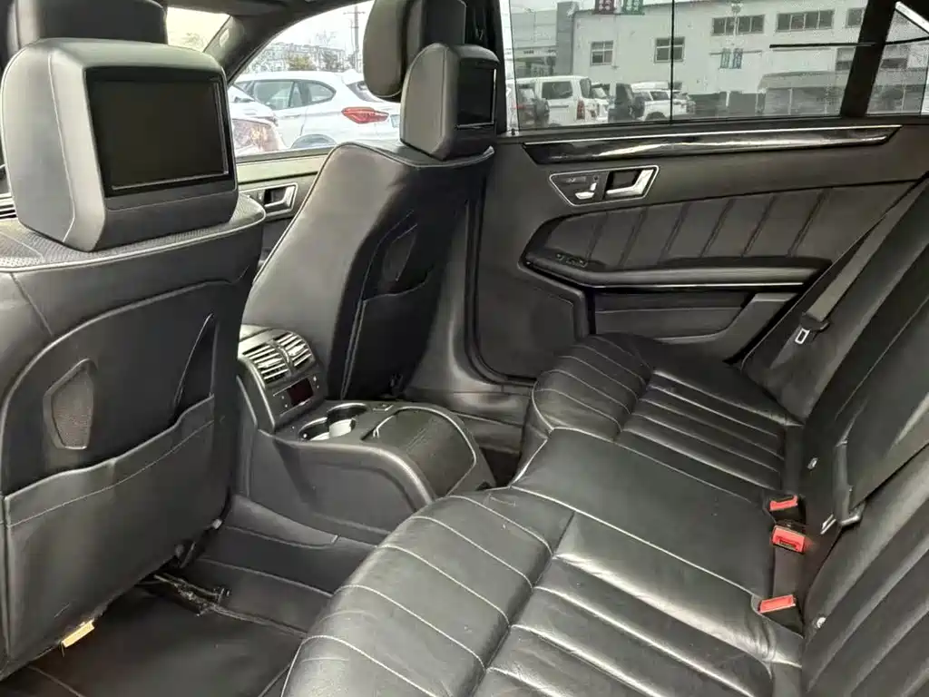 Mercedes-Benz E-Class 2016