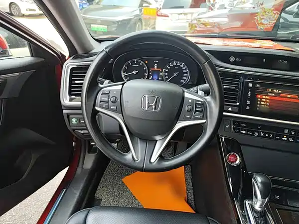 Honda Spirior 2015