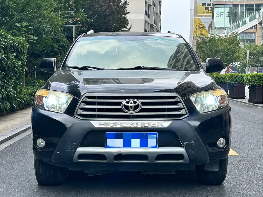 Toyota Highlander 2012 — фото 2