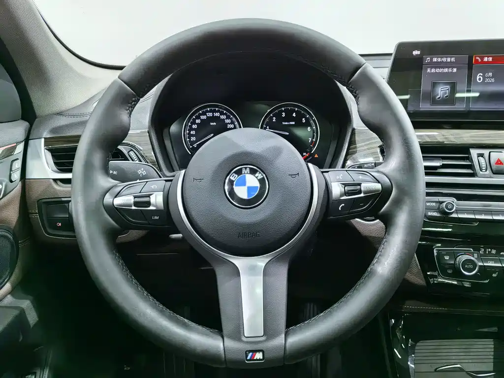 BMW X1 2020 — фото 10