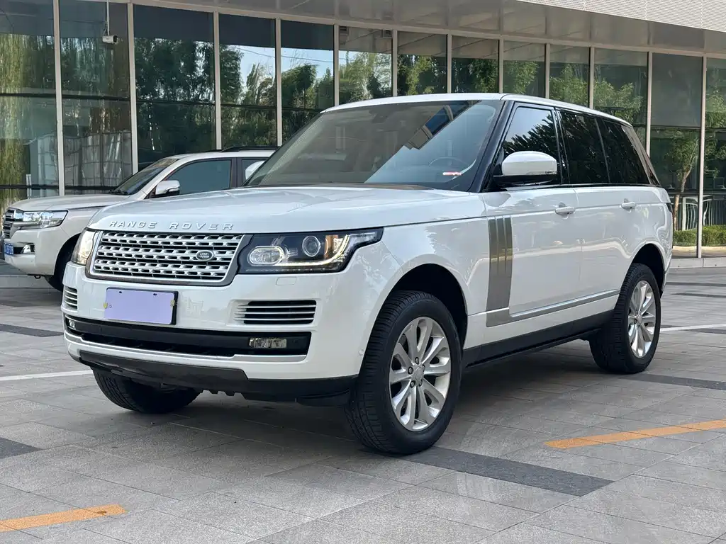 Land Rover Range Rover 2015 — фото 1