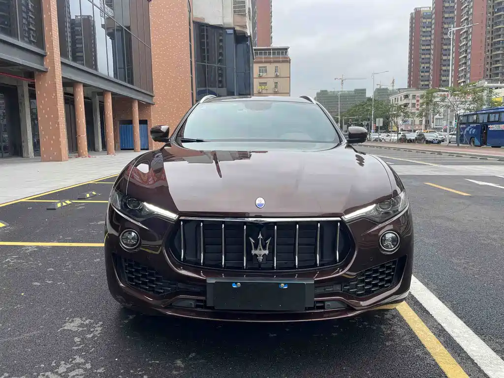 Maserati Levante 2018 — фото 2