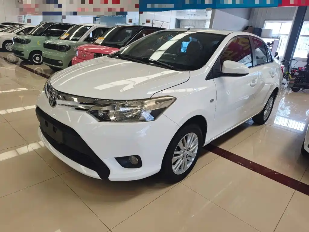 Toyota Vios 2015