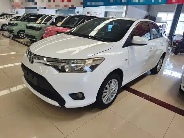 Toyota Vios 2015