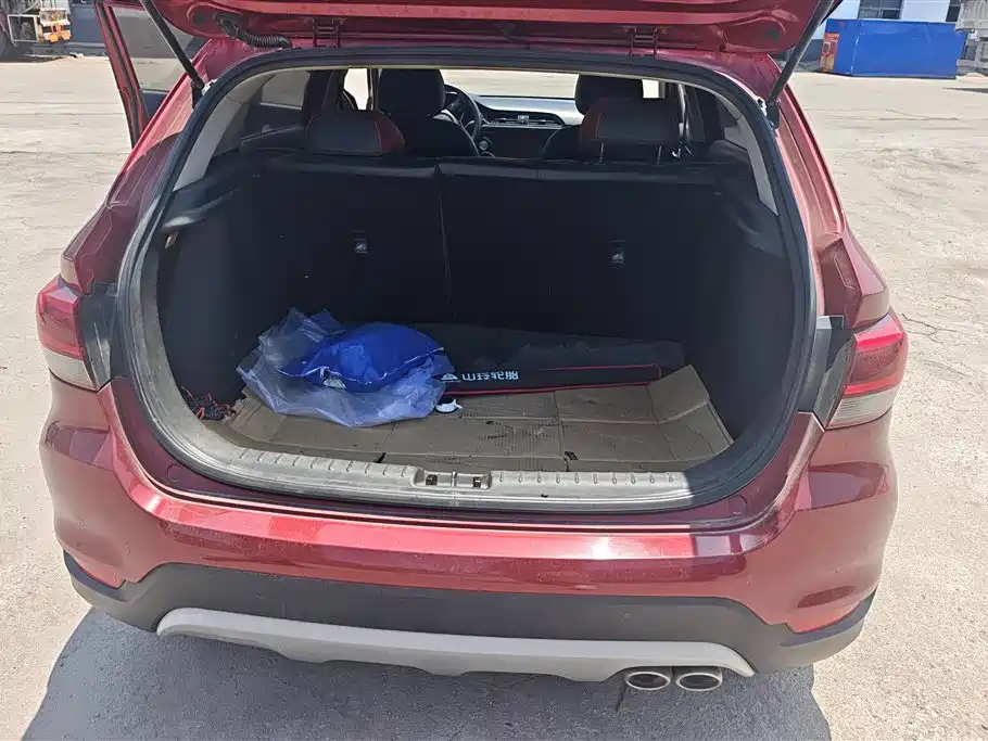 Kia KX Cross 2018 — фото 4